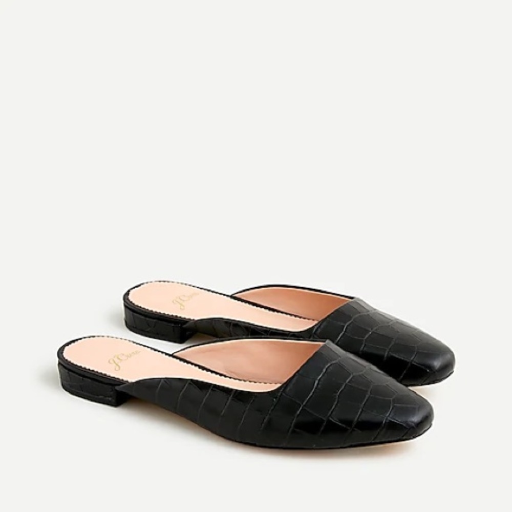 Carolyn Mule Flats in Croc-embossed Leather